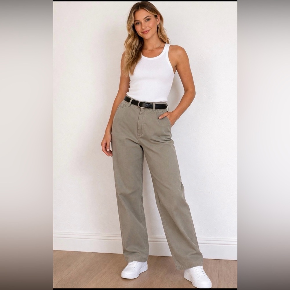 Orvis women’s khaki 100% cotton pants Size/12P